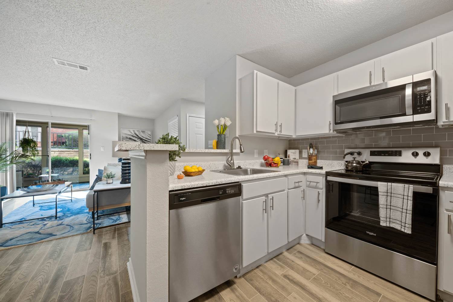 Somerset Apartments Image 2